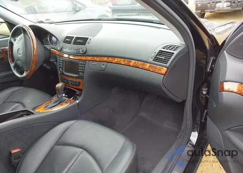 2006 Mercedes-Benz E 350 4Matic z USA, uszkodzony, nr VIN WDBUH87J26X185416